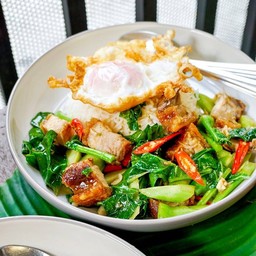 ข้าวผัดคะน้า