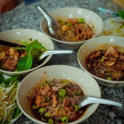 เตี๋ยวเรือยุดยา สาขา 172 172