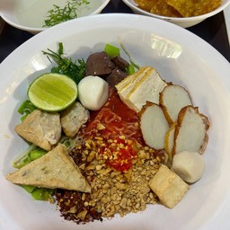 ร้านเย็นตาโฟแรมโบ้ บ้านเกาะ 2 -