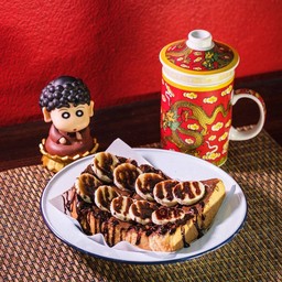 ขนมปังปิ้ง นูเทลล่า กล้วย