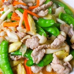 ผัดผักรวมมิตร