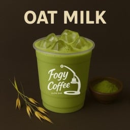 Matcha Oat Latte (มัทฉะโอ๊ตลาเต้)
