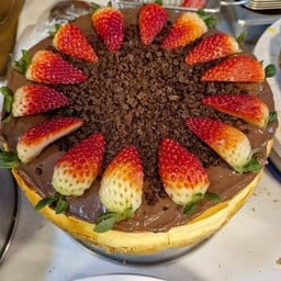 ชีสเค้กช็อคโกแลตสตอเบอรี่