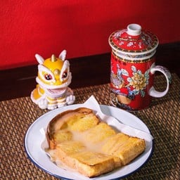 ขนมปังปิ้ง เนยนม