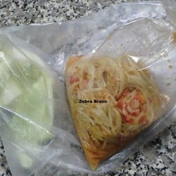 ส้มตำเจ๊ปู จาก รพ.จุฬา ตลาด 39 พารวย