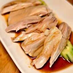 ร้านยินดีข้าวมันไก่สิงคโปร์ -