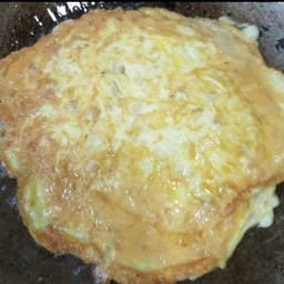 ไข่เจียวเห็ดเข็มทอง