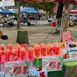 แตงโมปั่น CHINCHA ตลาดนัด สวนสาธารณะอบจ.เชียงใหม่