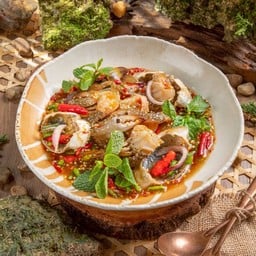 ยำปูม้าไข่