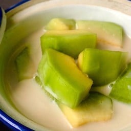 แตงไทยน้ำกะทิ