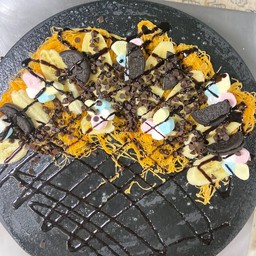 เครปแป้งชาโคล(แป้งเปล่าเลือกไส้เอง)