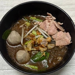 ก๋วยเตี๋ยวเส้นวุ้นเส้น