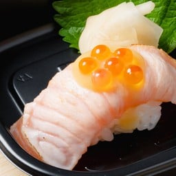 Salmoin saikyo sushi