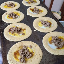 ไข่ + หมูสับ