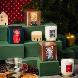 ใบชาคอลเล็คชั่น Holiday 2025-2026 บรรจุในกล่องเหล็กสีพิเศษ