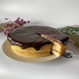 Boston Cream Pie