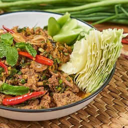 ก้อยเนื้อคั่ว