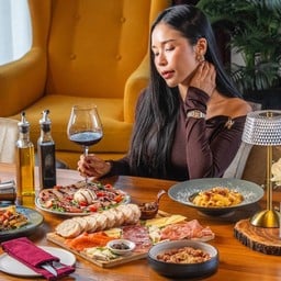 Bacco Gastro Wine Bar