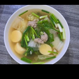 แกงจืดเต้าหู้ หมูสับ