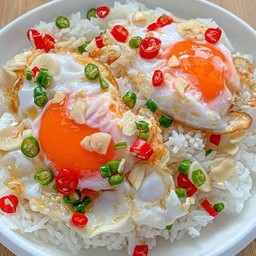 ข้าวไข่ดาว
