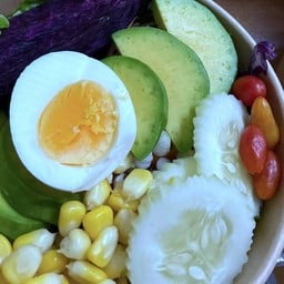 ร้านสลัดผักรวม อิ่มอร่อย🥗🥑🍒