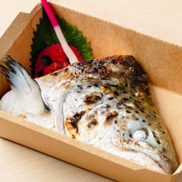 Salmon kabutoni Yaki + Niigata rice