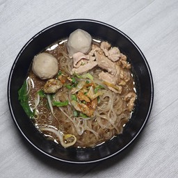 ก๋วยเตี๋ยวเส้นเล็ก