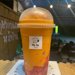 ชาไทยสตอเบอรี่ปั่น