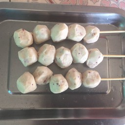 ลูกชิ้นปลาหมึก