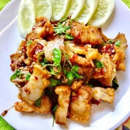 ป่าเถื่อน เว้ยเฮ้ยกะเพราแซ่บ-พัทยา 1