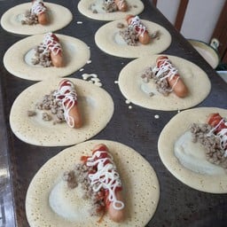 ไส้กรอก + หมูสับ