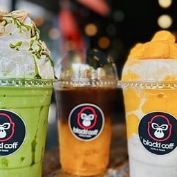 Blacki Coff & Bagery สาขากอริลาทาวน์