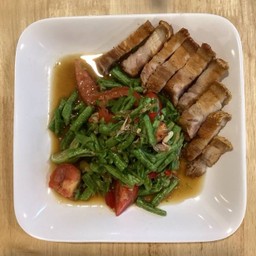 ตำถั่วหมูกรอบ