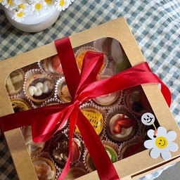 Sugar & Salt Baby Tart Celebration Box