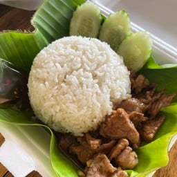 ข้าวหมูผัดน้ำมันหอย
