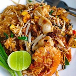 ผัดไทยรวมมิตร