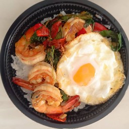 กระเพรากุ้ง