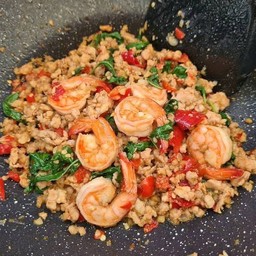 ข้าวกระเพรากุ้ง+หมูสับ