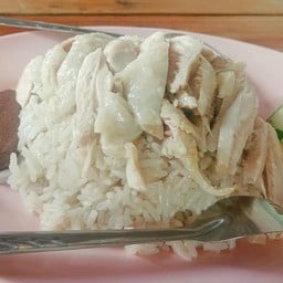ข้าวมันไก่ต้มพิเศษ