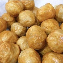 ลูกชื้นหมูทอด