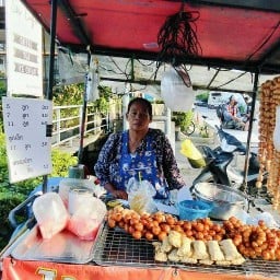 ไส้กรอกอีสาน มิตรไมตรี 16