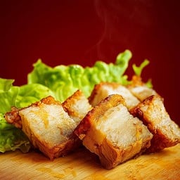 จูโร่ว หมูกรอบรมควัน