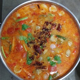 ต้มยำทะเลน้ำข้น