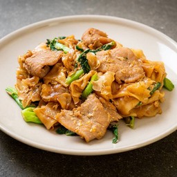 ราดหน้า - ผัดซีอิ๊ว @Big C ลาดพร้าว