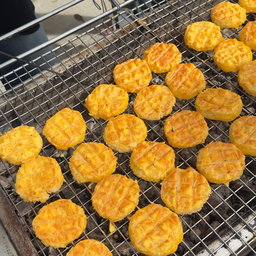 ข้าวจี่100ล้าน (อร่อยที่สุดในขอนแก่น) ตลาดเช้าหน้าโรงบาลศูนย์ขอนแก่น