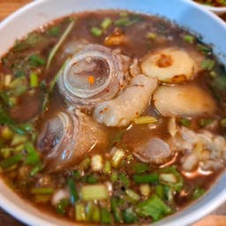 ต้มแซ่บตัวเดียวอันเดียว