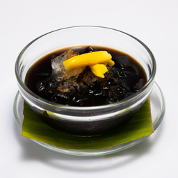 เฉาก๊วย T Grass Jelly with Syrup 凉粉