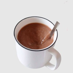 โอวัลตินร้อน