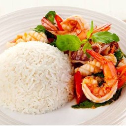 ข้าวกะเพาทะเล