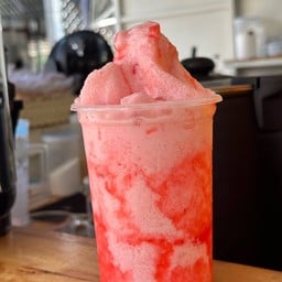 นมสดสตอว์เบอร์รี่ (ปั่น)